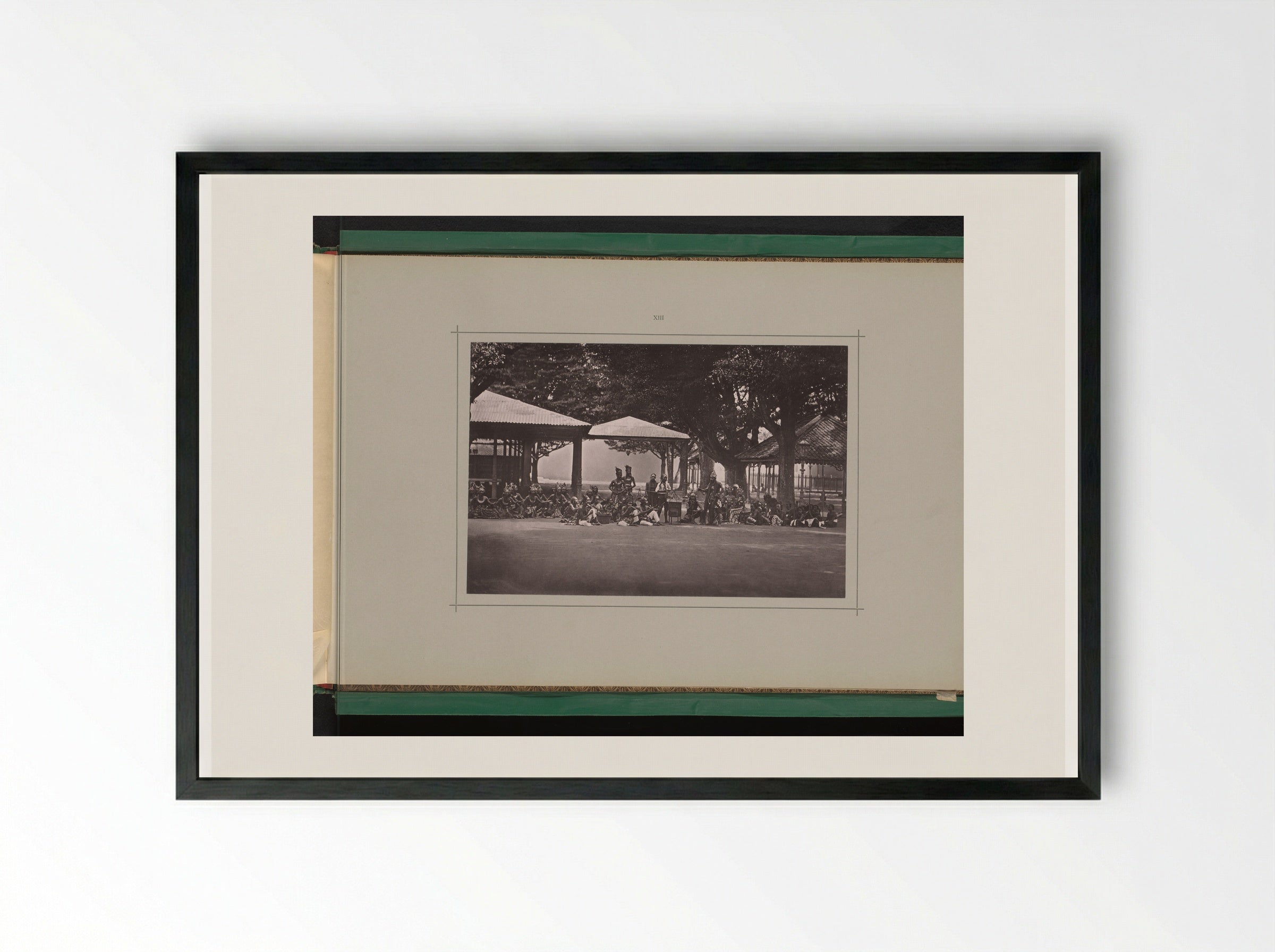 Toneelvoorstelling in de Kraton Ngayogyakarta Hadiningrat - Kassian Céphas - Framed Print Black
