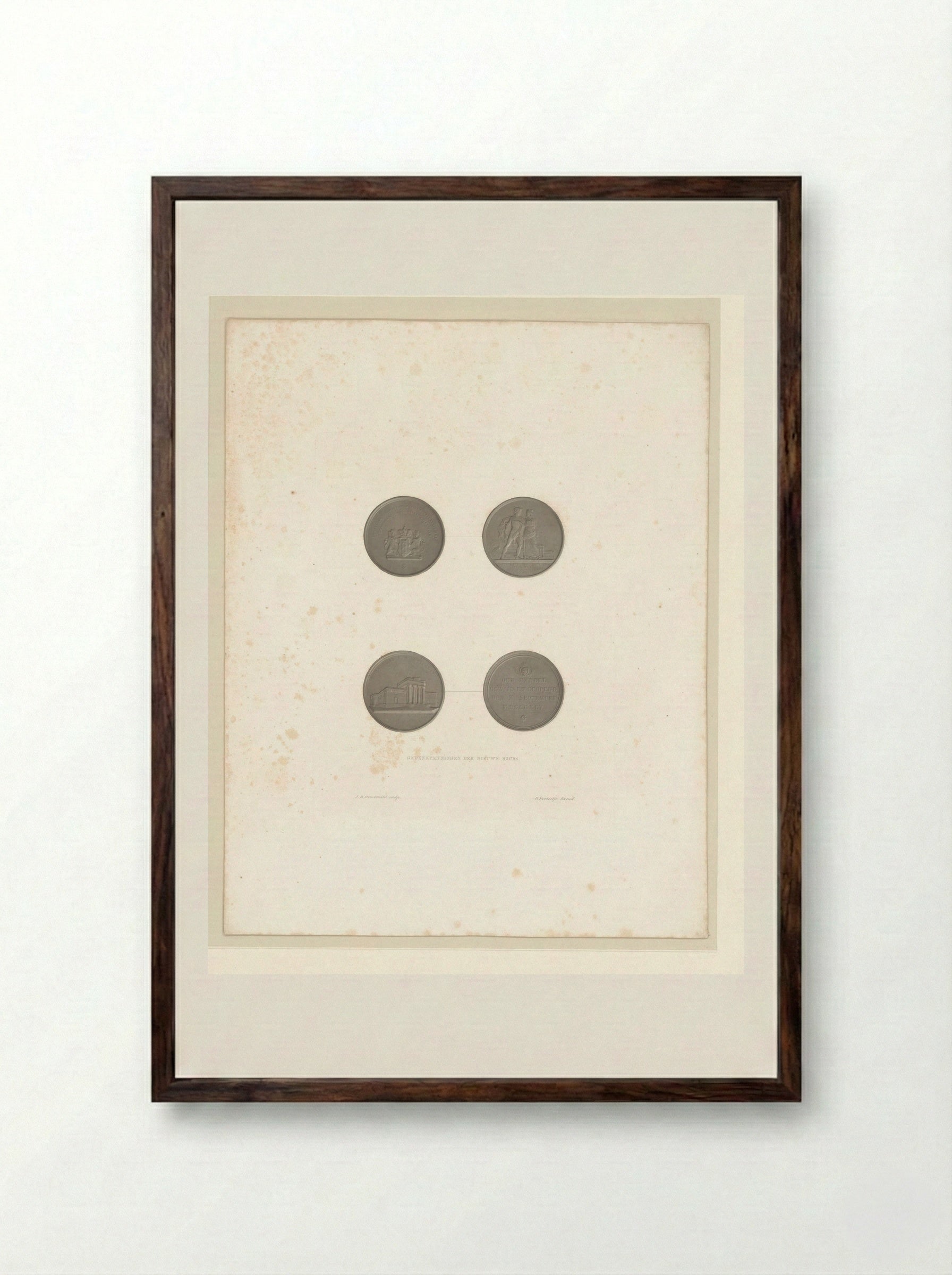 Twee gedenkpenningen op de Beurs van Zocher te Amsterdam - Jan Dam Steuerwald - Framed Print Dark Wood