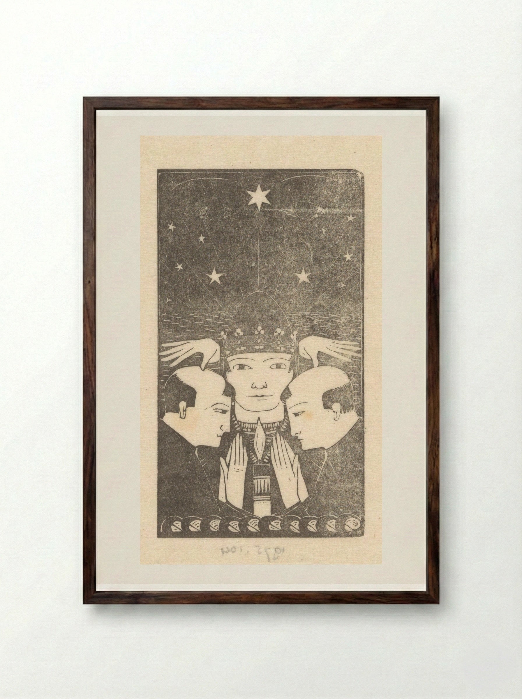 Twee geestelijken bij een figuur met een kroon - Karel Petrus Cornelis de Bazel - Framed Print Dark Wood