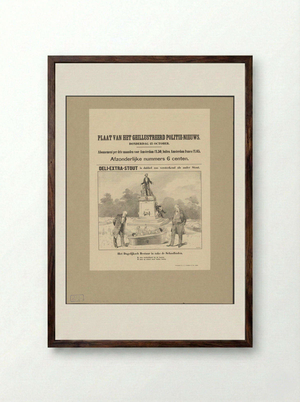 Twee jongens in een badkuip - Alfaro Reijding - Framed Print Dark Wood