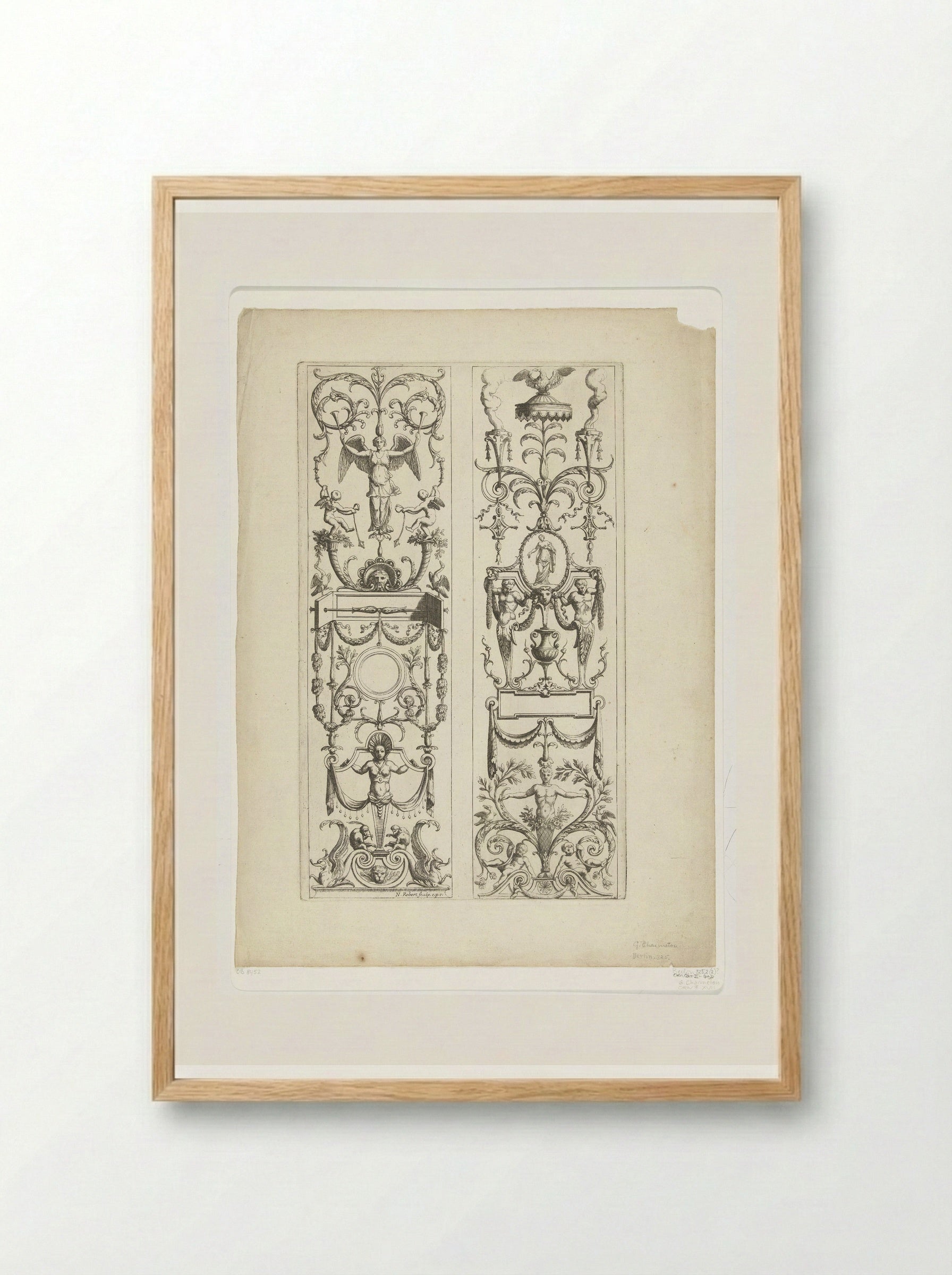 Twee kandelabers - Gérard Audran - Framed Print Wood