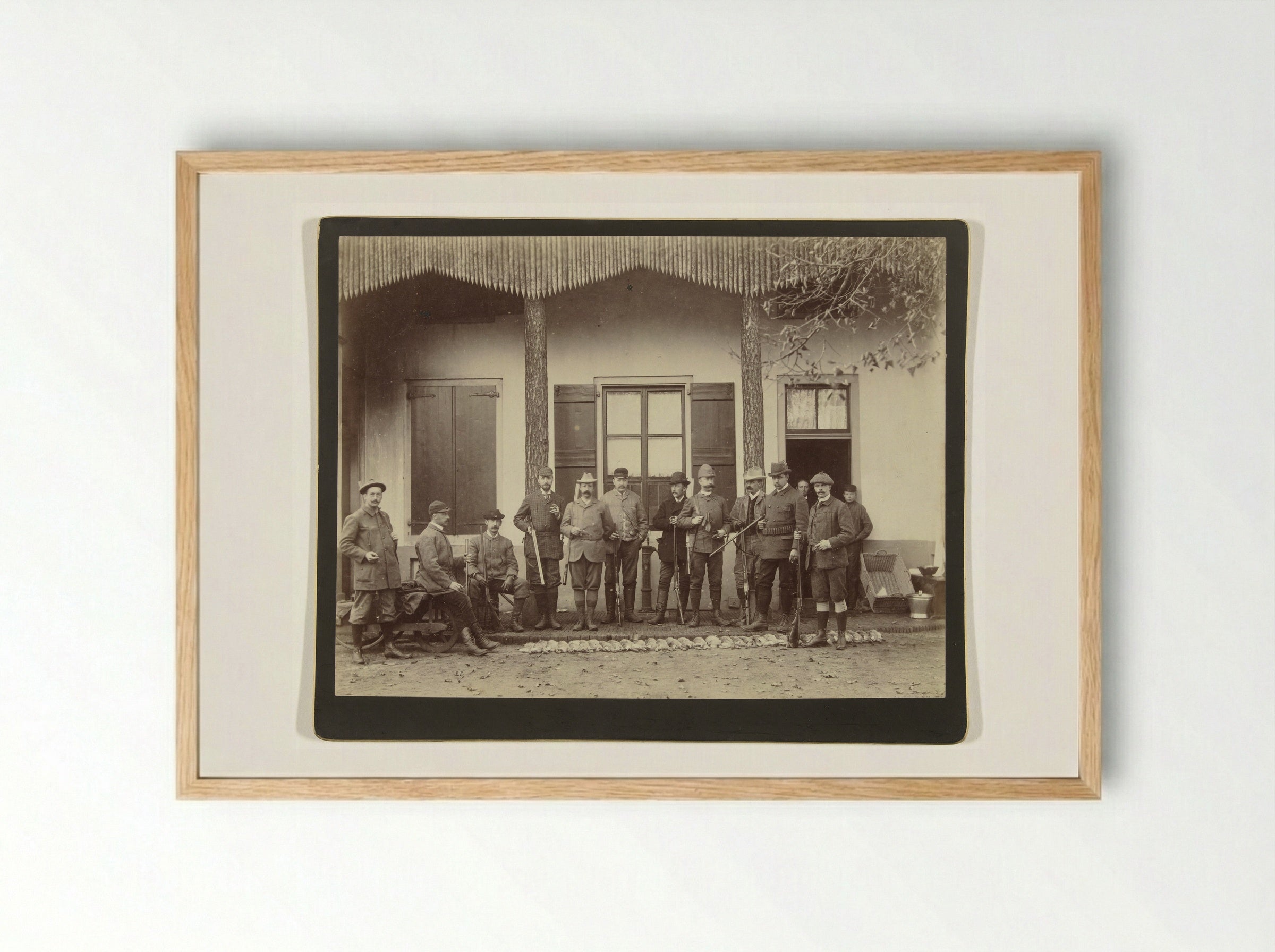 Untitled (Hunting Party at Zeist) - Henry Pauw van Wieldrecht - Framed Print Wood