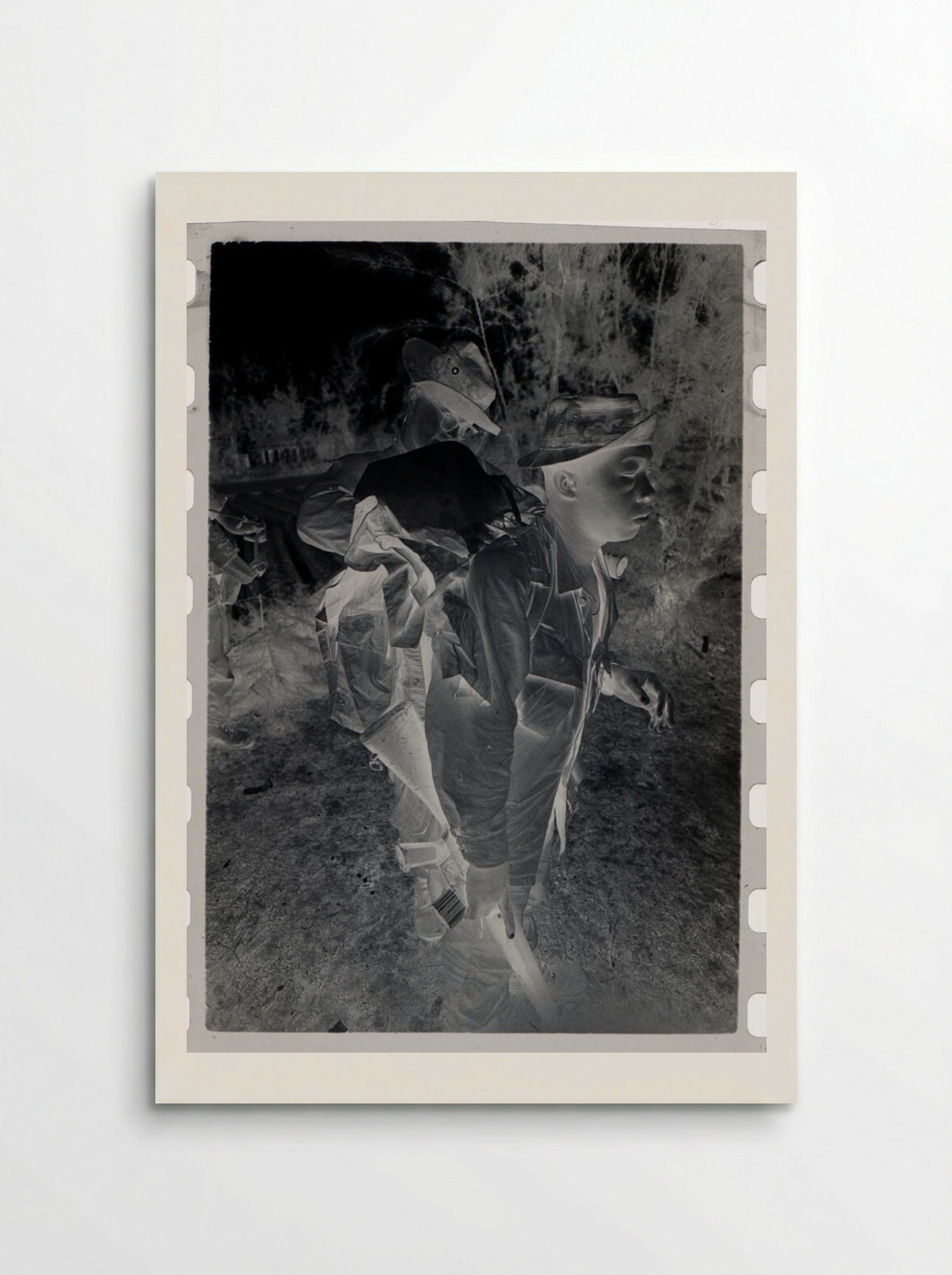 Untitled (Soldiers in Vietnam) - Gordon W. Gahan - Poster