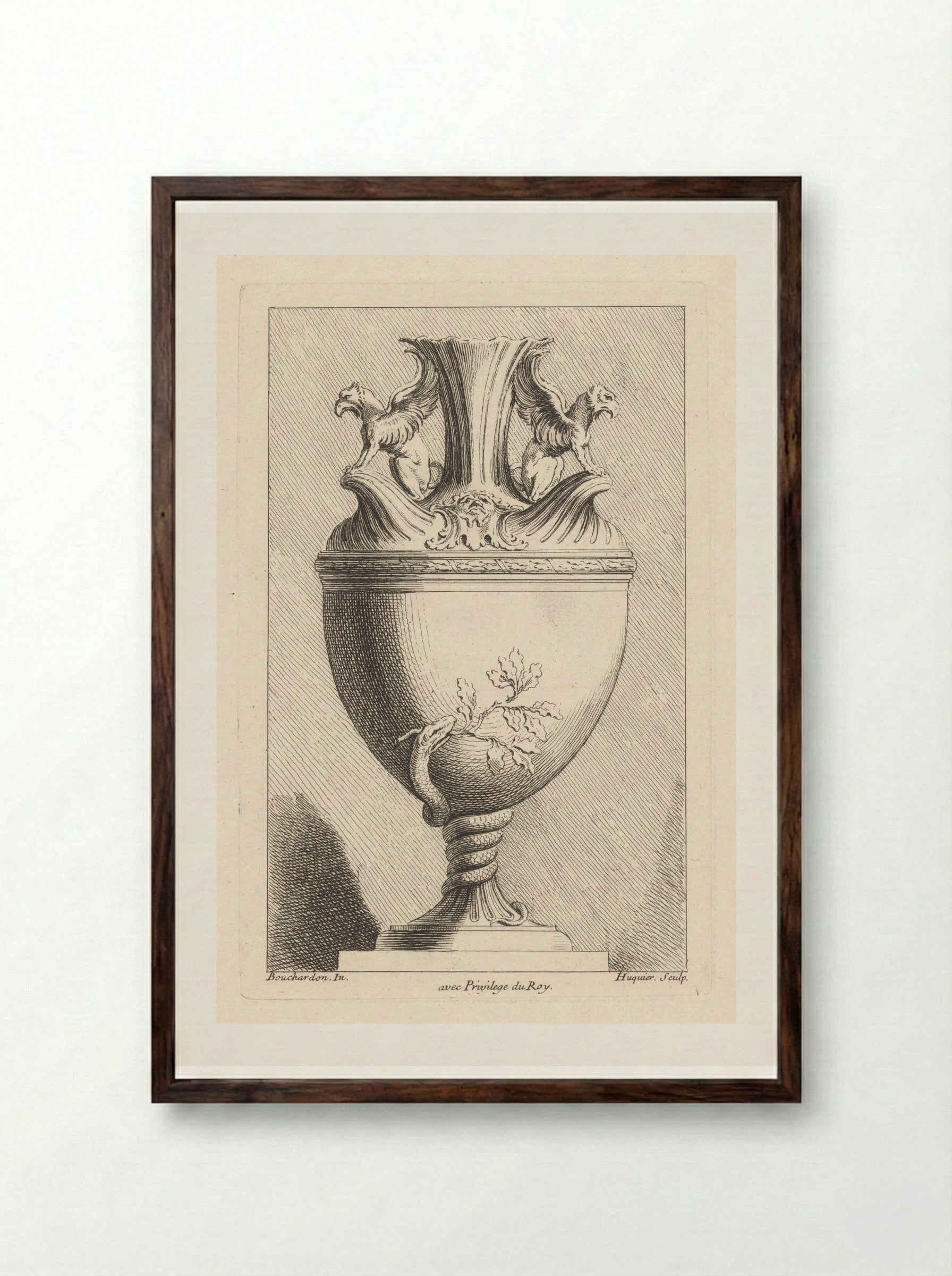 Vaas met griffioenen - Gabriel Huquier - Framed Print Dark Wood