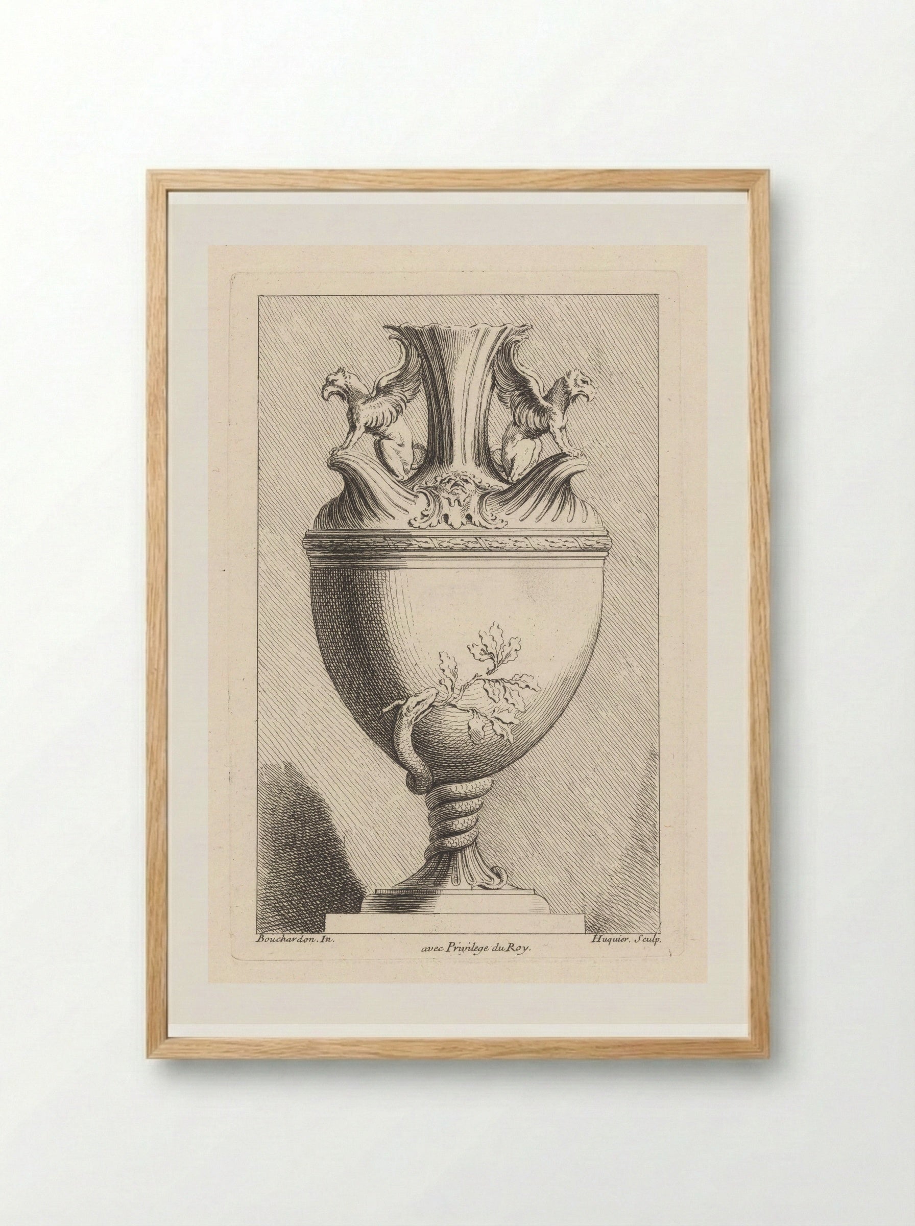 Vaas met griffioenen - Gabriel Huquier - Framed Print Wood