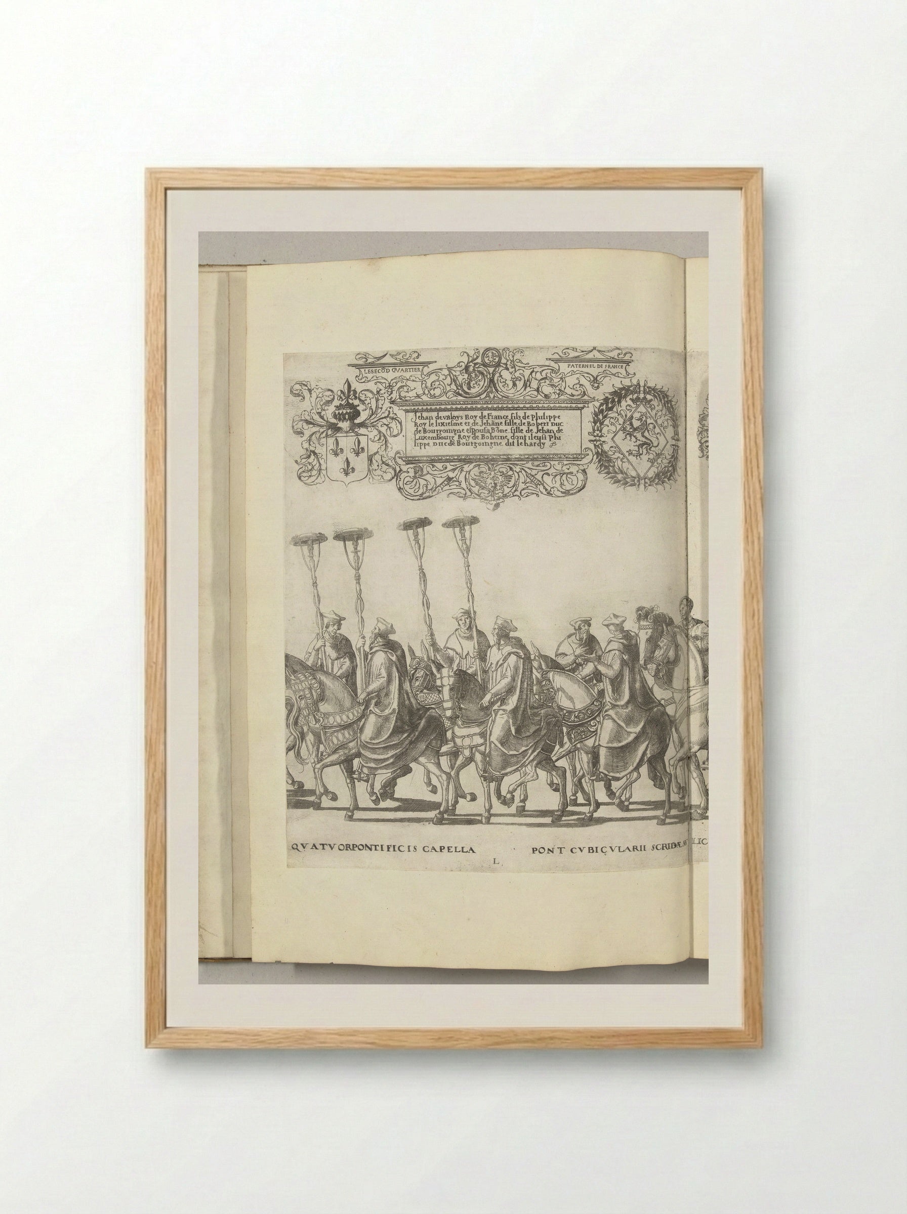 Vier kardinaalshoeden op stokken, plaat L - Nicolaas Hogenberg - Framed Print Wood