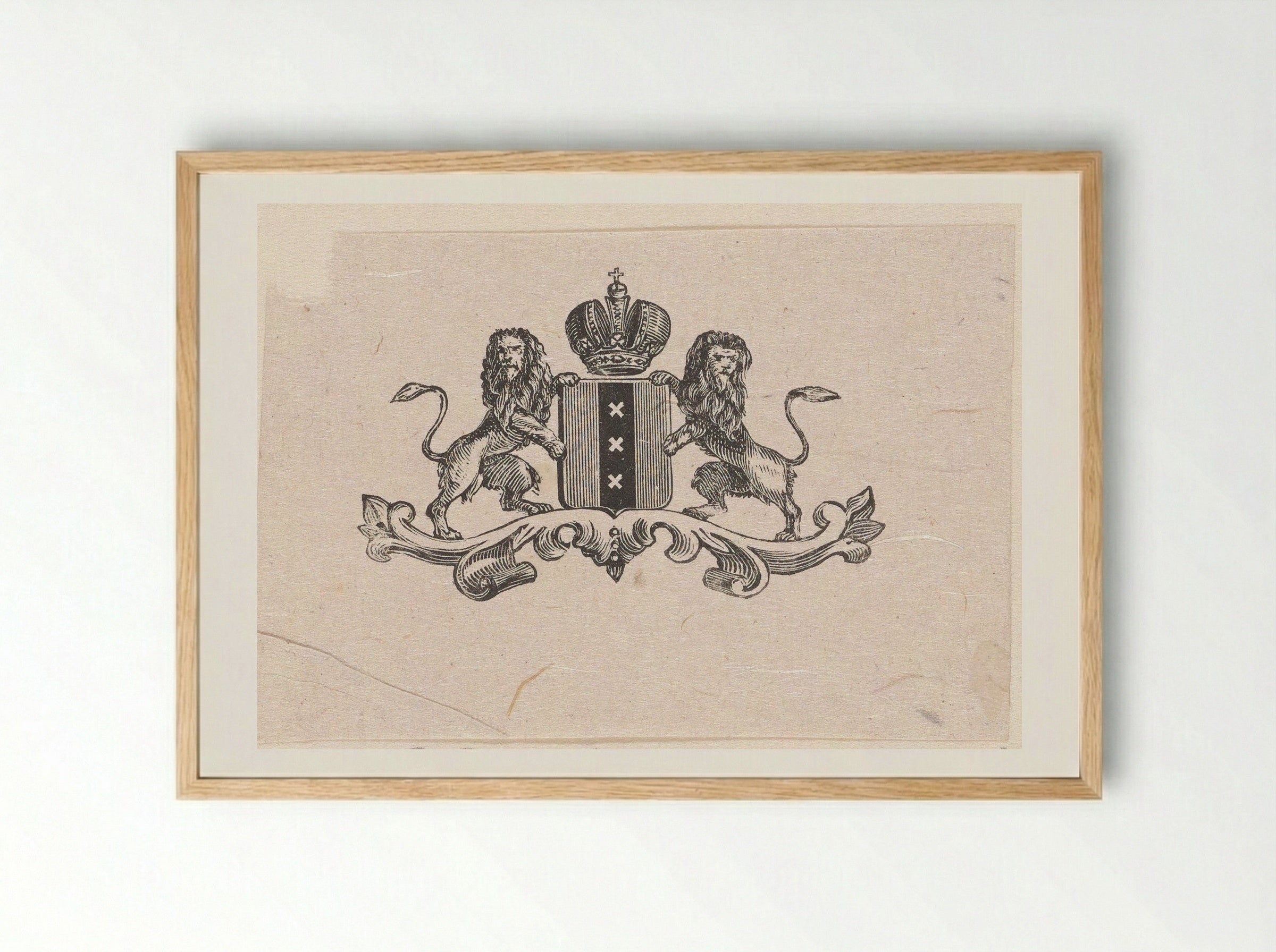 Vignet met het wapen van de stad Amsterdam - Isaac Weissenbruch - Framed Print Wood