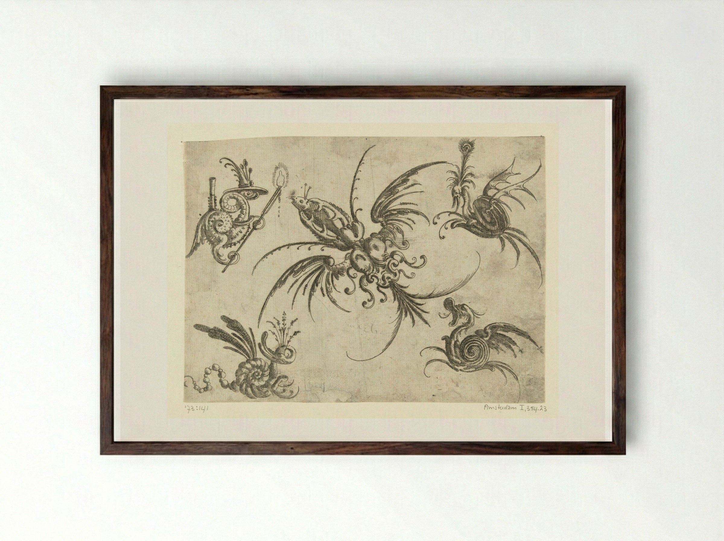 Vijf fantastische dieren - Christoph Jamnitzer - Framed Print Dark Wood