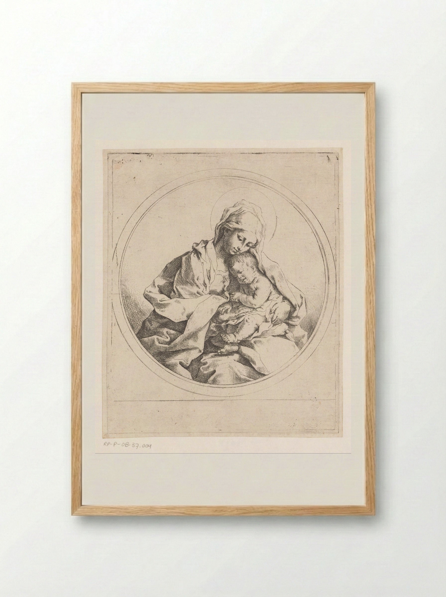 Virgin and Child in a Circle - Guido Reni - Framed Print Wood