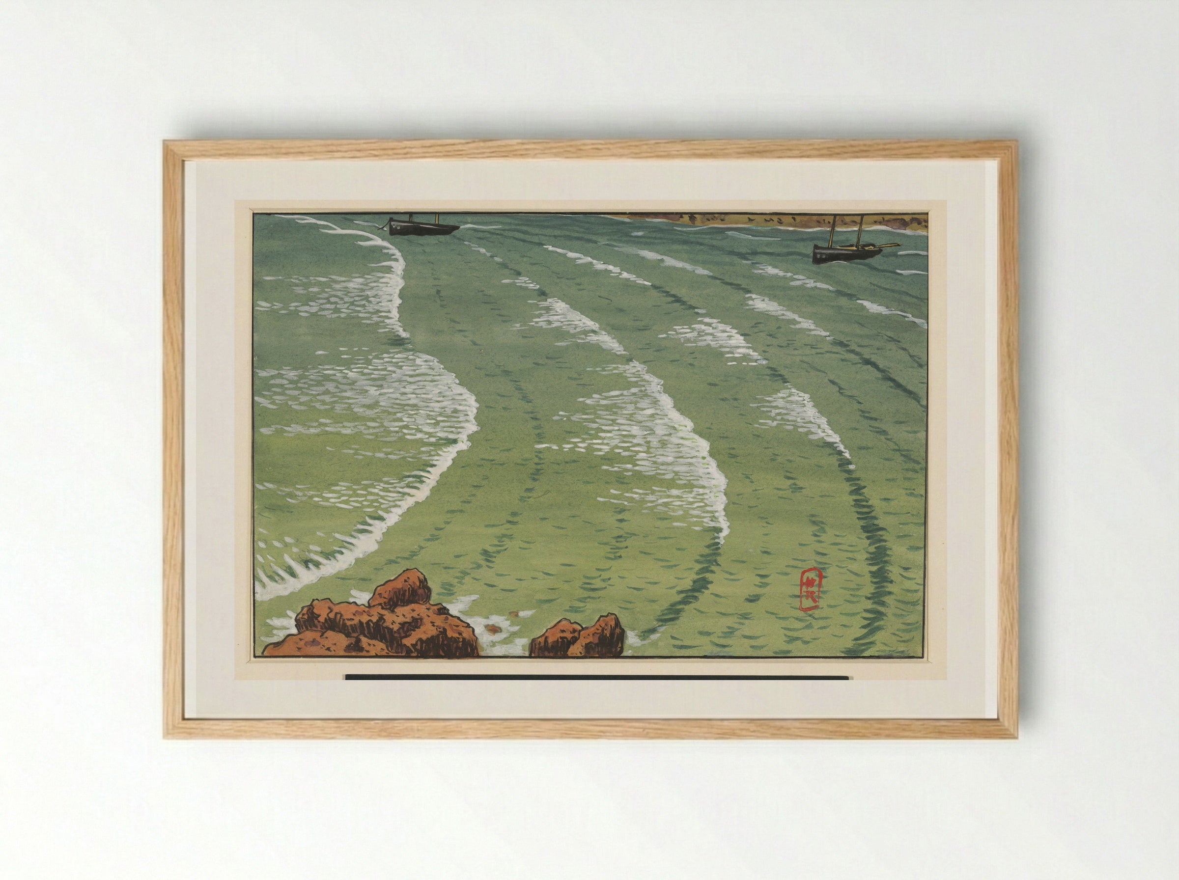 Zee, in een baai, met schepen voor de rotsige kust - Henri Rivière - Framed Print Wood