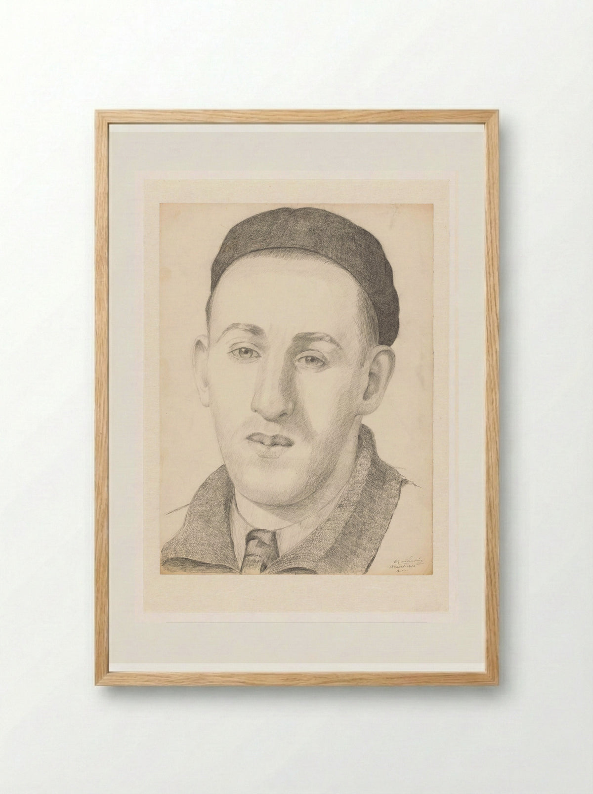 Zelfportret en face met pet en stropdas - Cor van Teeseling - Framed Print Wood