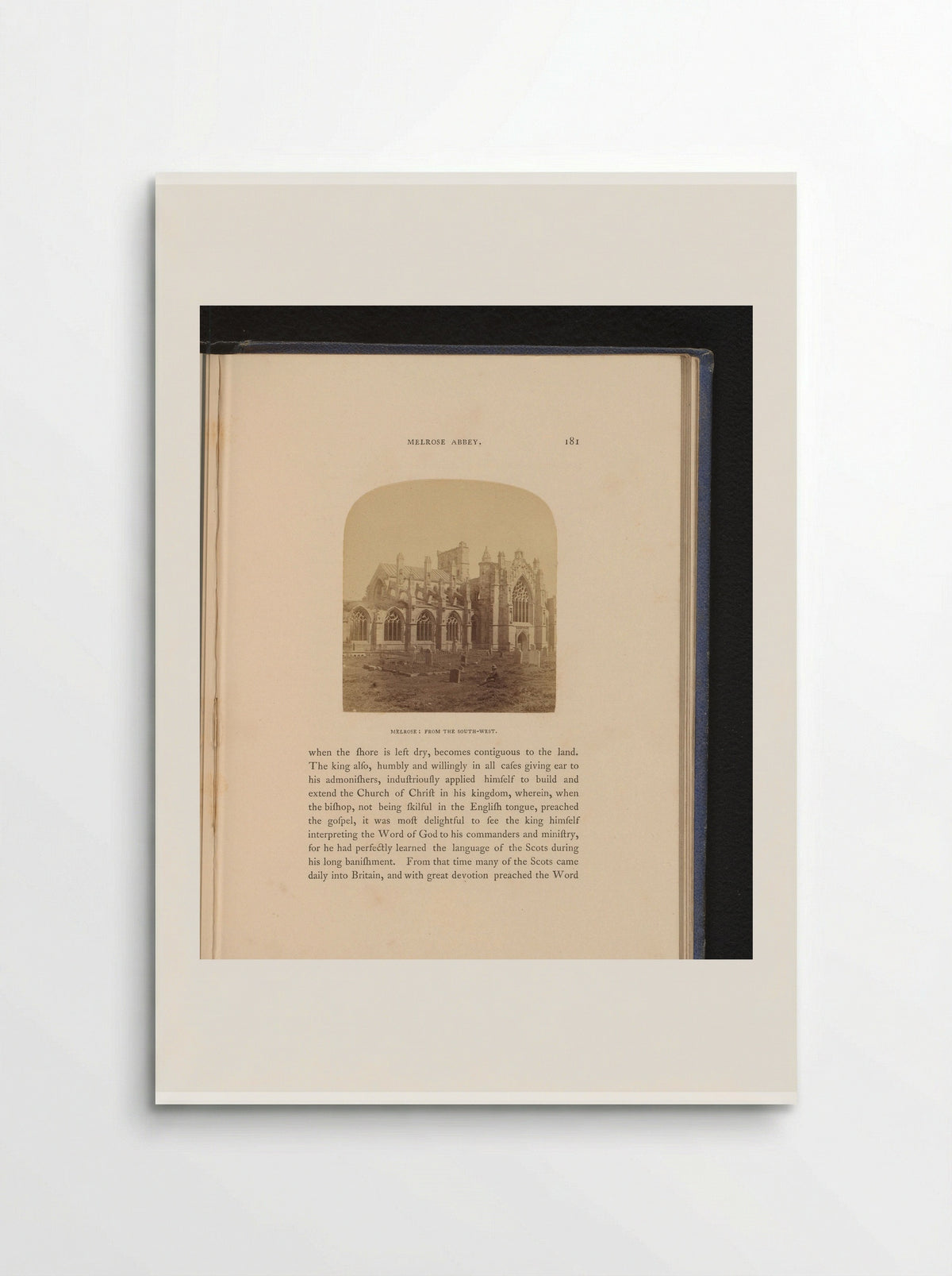 Zuidwestzijde van Melrose Abbey in Roxburghshire - George Washington Wilson - Poster