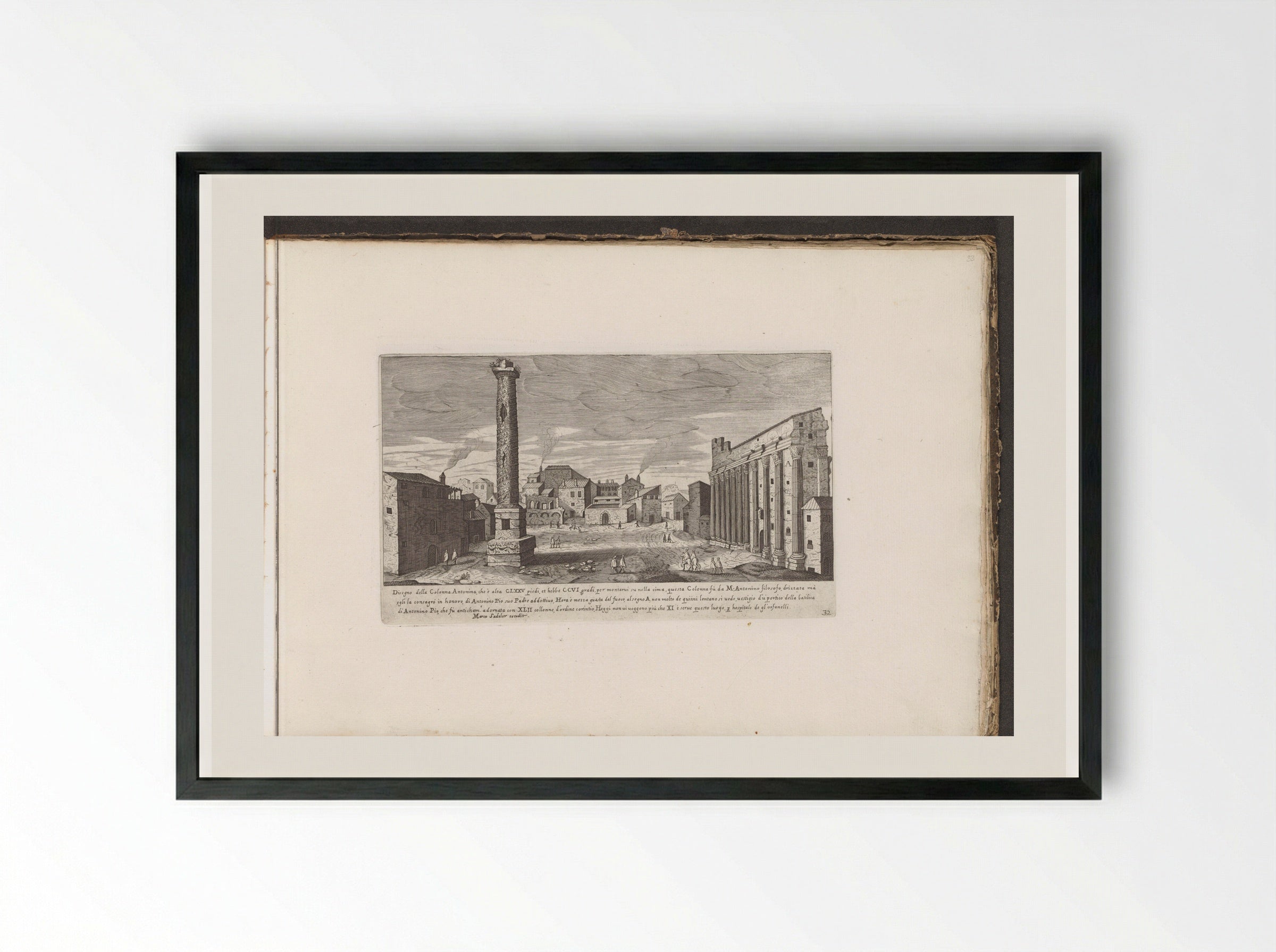 Zuil van Marcus Aurelius met rechts de Tempel van Hadrianus - Giovanni Giacomo de' Rossi - Framed Print Black