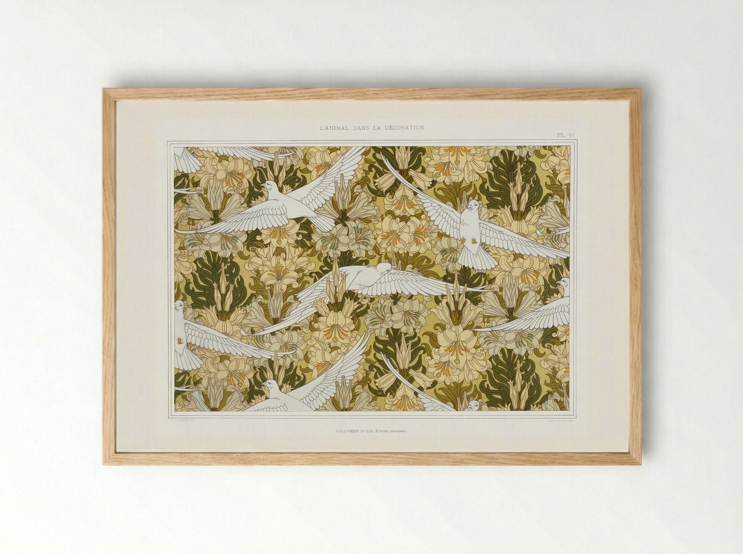 Colombes et Lis, Étoffe Imprimée (Doves and Lilies, Printed Fabric) - Maurice Pillard Verneuil - Framed Print Wood