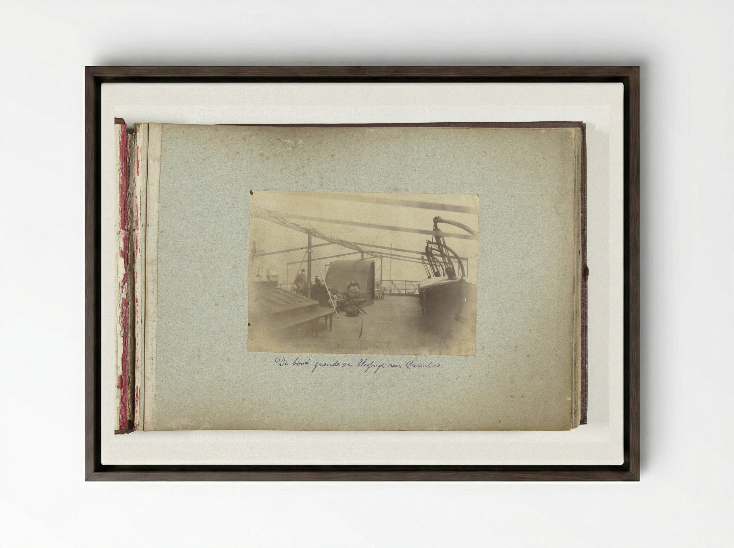 Dek van de boot tussen Vlissingen en Queensborough - Henry Pauw van Wieldrecht - Framed Canvas Dark Wood