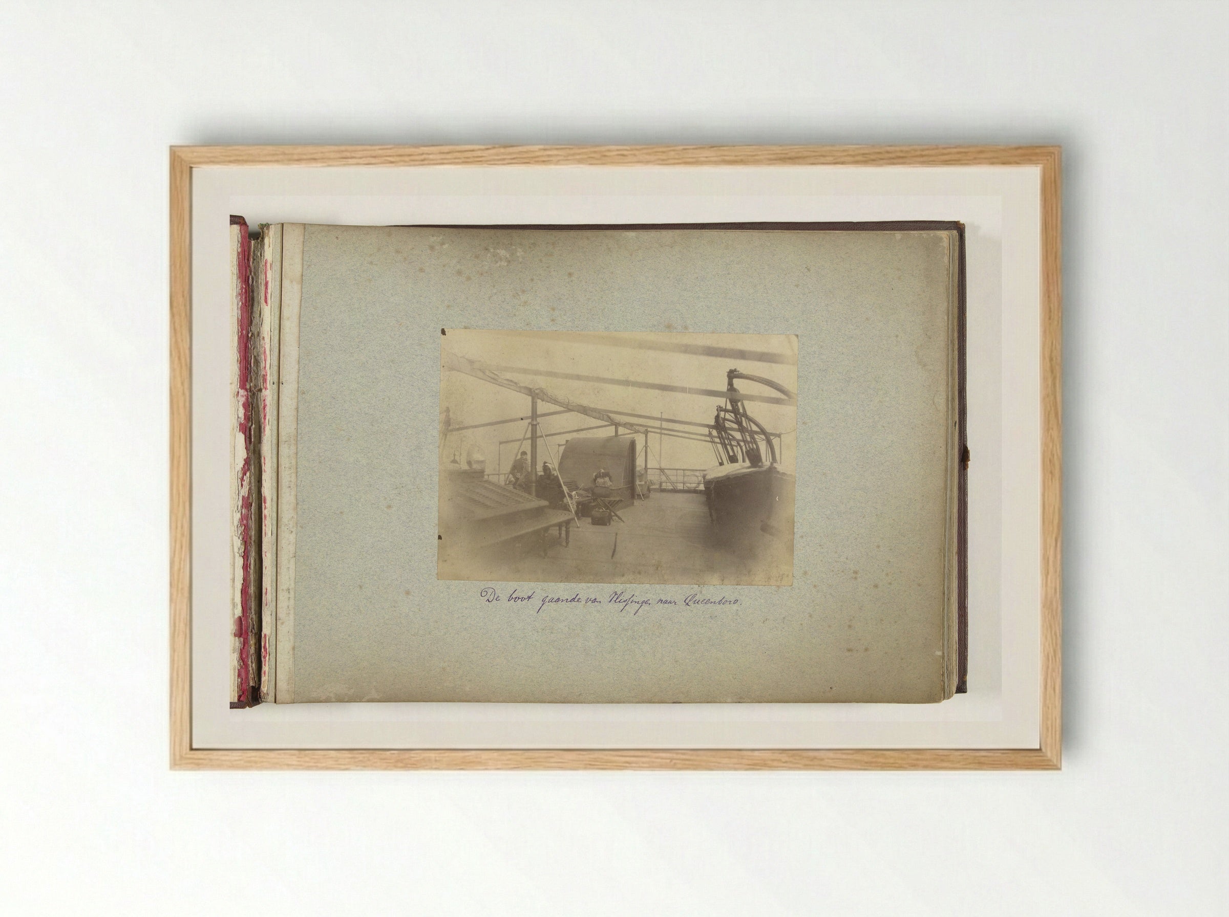 Dek van de boot tussen Vlissingen en Queensborough - Henry Pauw van Wieldrecht - Framed Print Wood