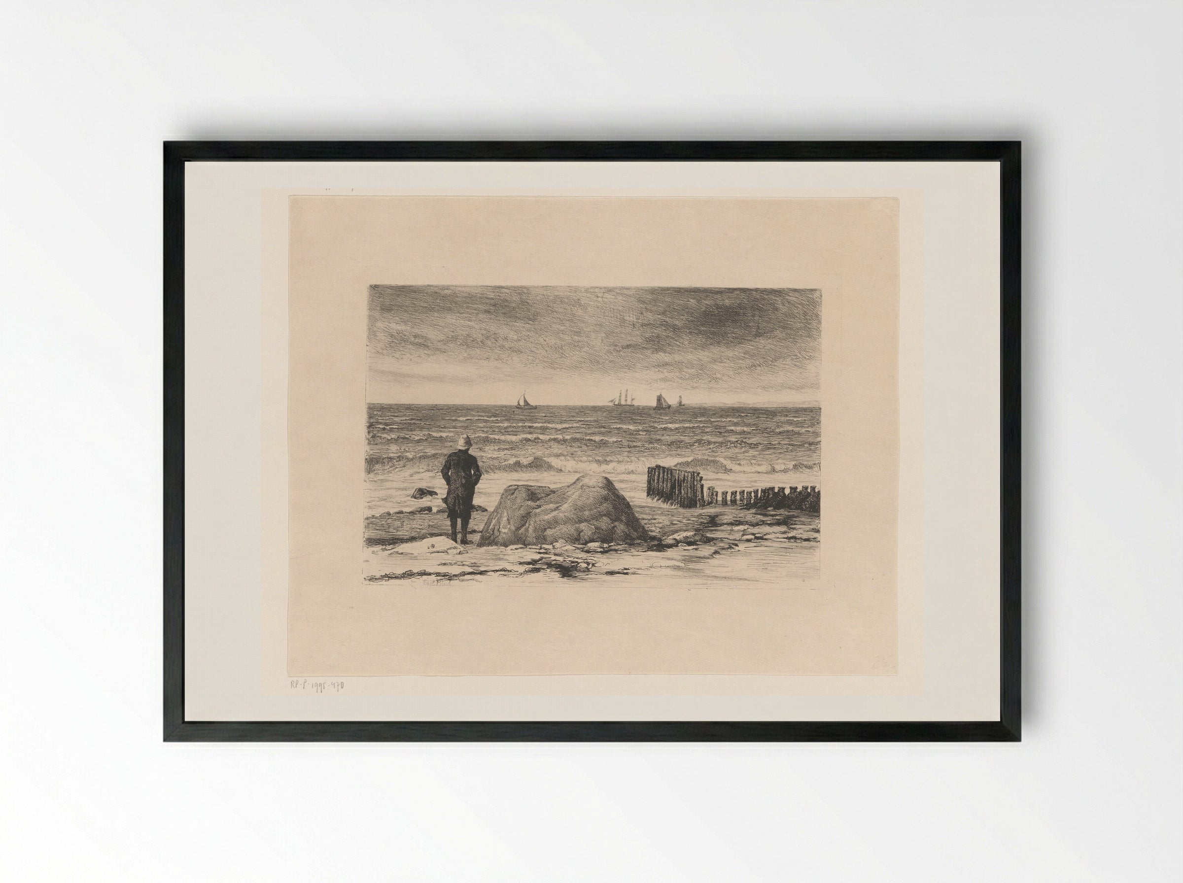 Kustwachter, uitkijkend over woelig water - Carl Bloch - Framed Print Black